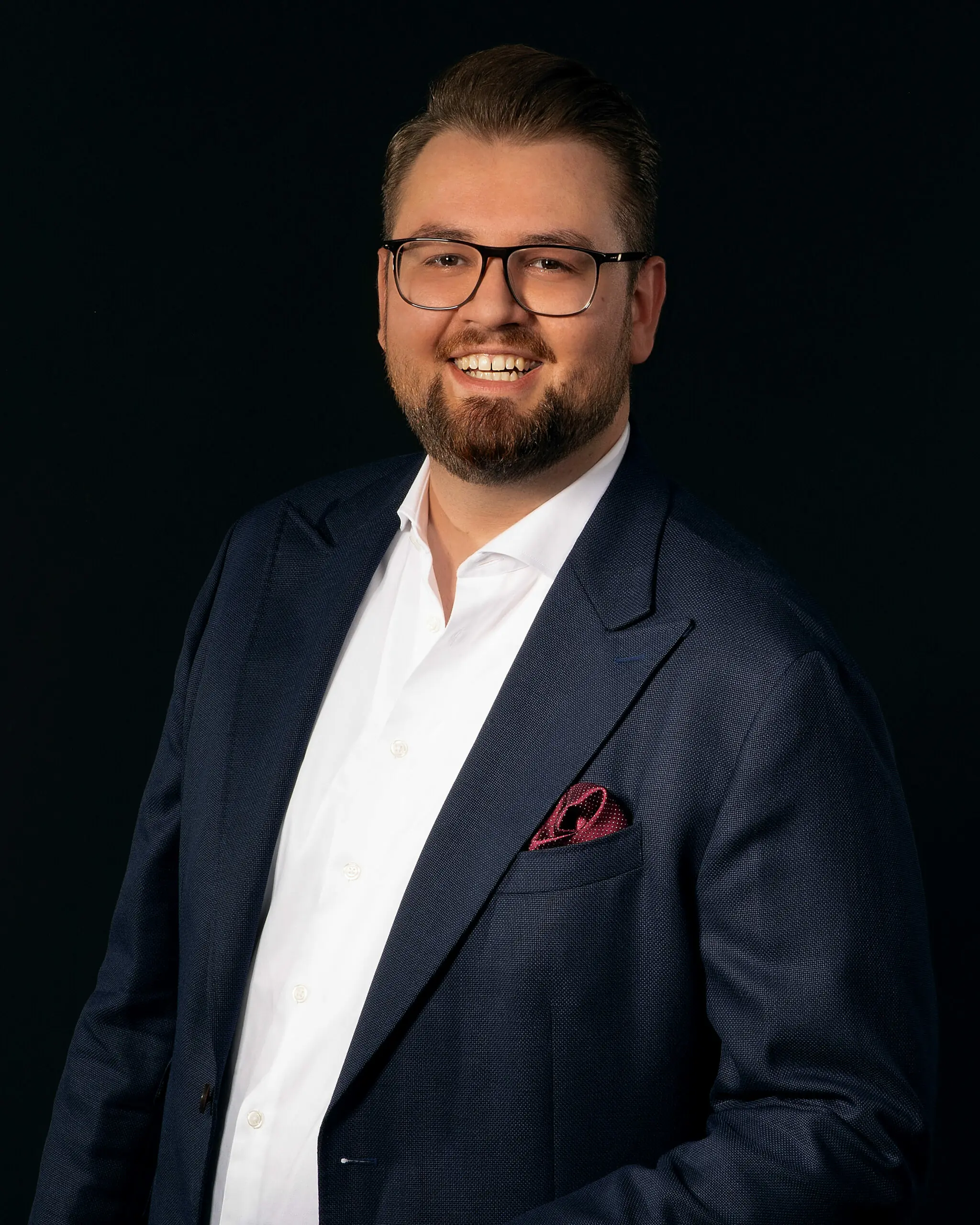 Robin Figuli – Marketing Stratege bei Bestattungs Pioniere, Experte für regionales Wachstum und Digitalisierung